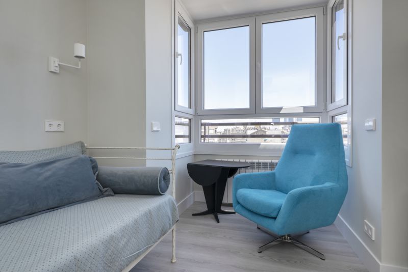 Custom Bay Window Setup